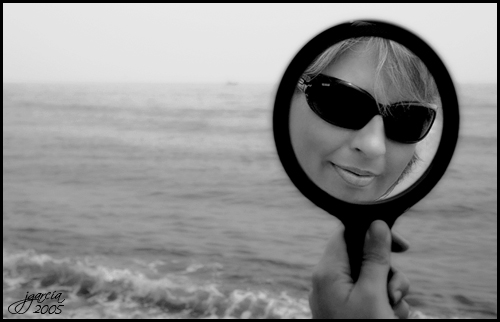 Espejo sobre Mar - jgarcía © 2005 -