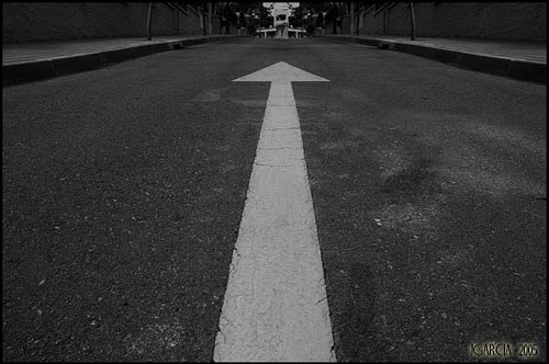 Flecha original - jgarcía ©  2005