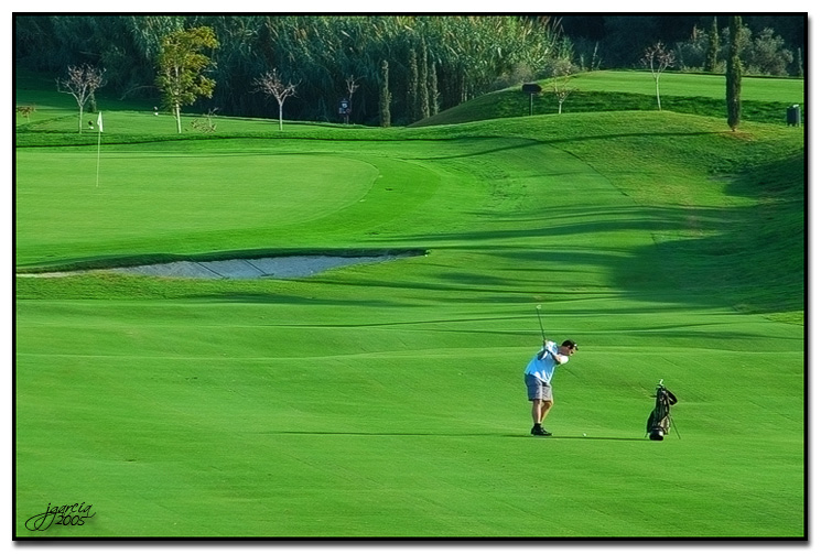 Tarde de Golf - jgarcía © 2005 -