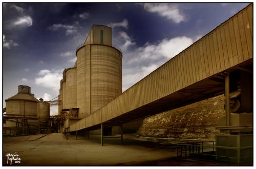 Fábrica de Cemento de Carboneras - garcía gálvez © 2007 -